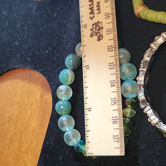 Set of 3 green bracelets - Picture 6 of 8